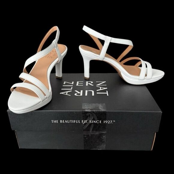 Naturalizer Brenta Women's White Strappy High Heels White Smooth Size 6 Wide - Picture 1 of 9